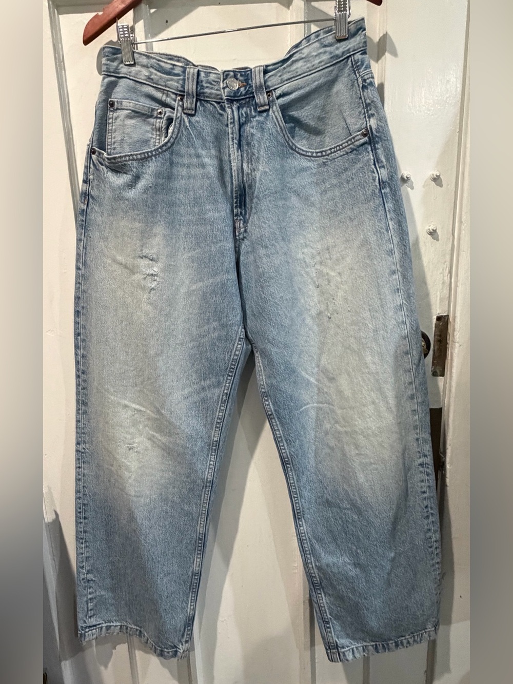 Zara Light Blue Relaxed Straight Jeans